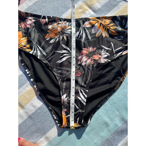 NWOT, Floral High Waist Bikini Bottoms + Black Halter Tankini Top - Size XL - Picture 5 of 11